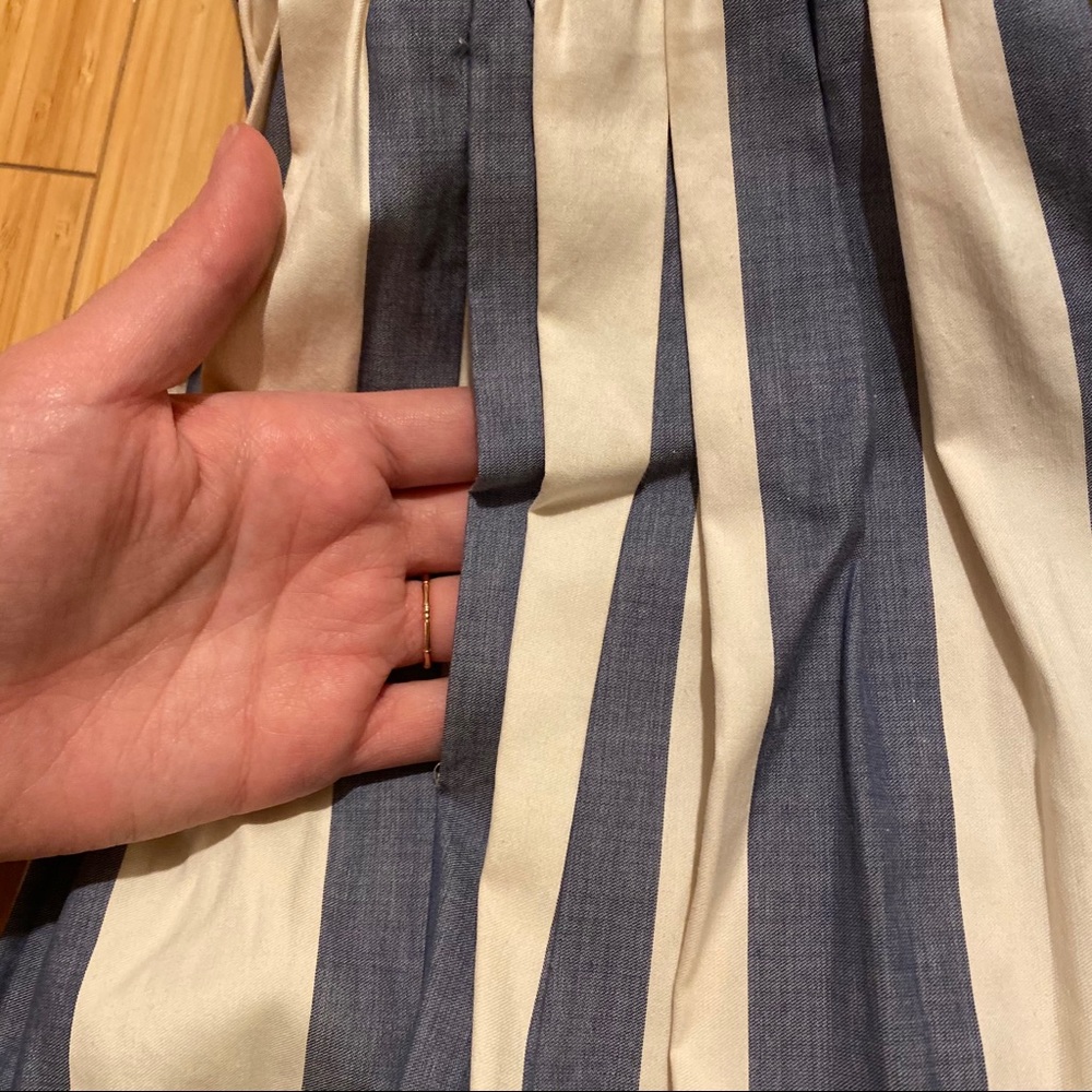 Maison Kitsune pleated skirt - Picture 3 of 4